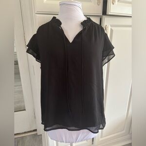 NWT CeCe Smocked tie neck short sleeve blouse Sz L